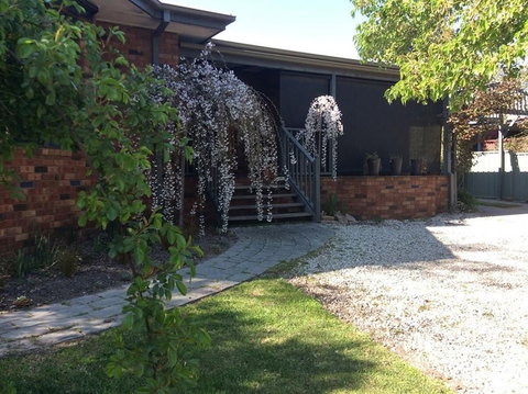 Beechworth Gorge Walk Guest House - Sunshine Coast Tourism 1