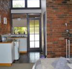 Colonial Motel - Holiday Sunshine Coast