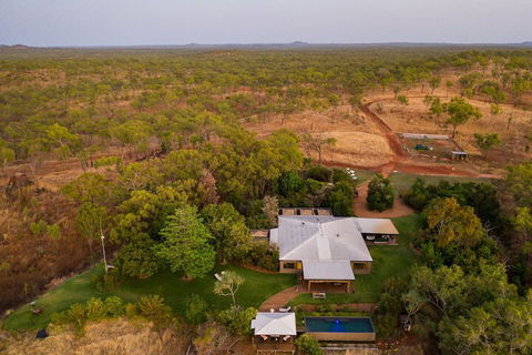 Crystalbrook Lodge - Holiday Sunshine Coast 4