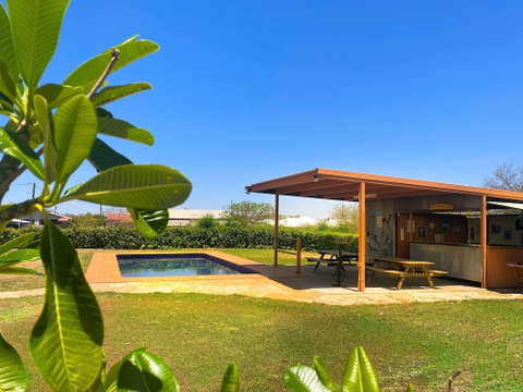 Gidgee Inn Motel - Sunshine Coast Tourism 0