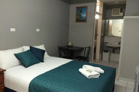 Original North Australian - Holiday Sunshine Coast 4