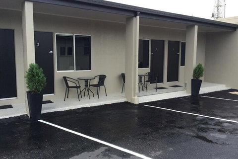 Original North Australian - Holiday Sunshine Coast 1