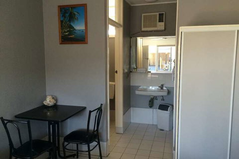 Original North Australian - Holiday Sunshine Coast 5