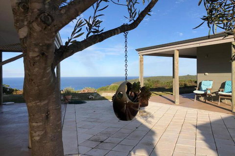 Bremer Bay B & B - Holiday Sunshine Coast 4