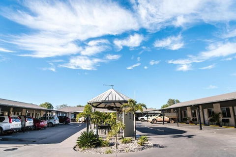 Athena Studio Units - Holiday Sunshine Coast 7
