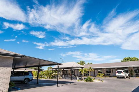 Athena Studio Units - Holiday Sunshine Coast 5