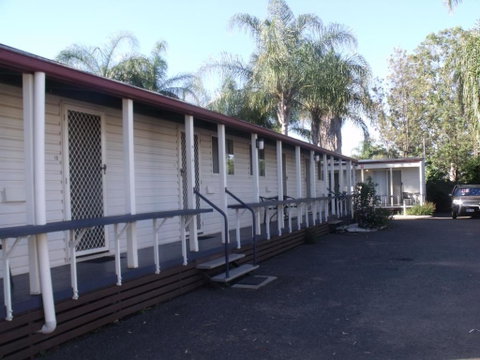 Injune Motel - Sunshine Coast Tourism 4