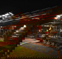 The Rocks Motel - Sunshine Coast Tourism