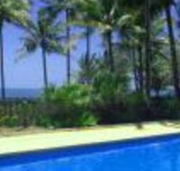 Sarina Beach Motel - Holiday Sunshine Coast