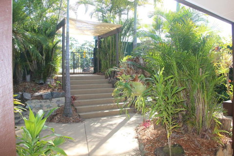 Tunnel Ridge Outlook - Holiday Sunshine Coast 5