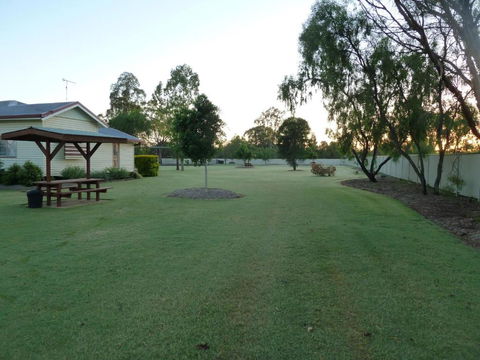 Chinchilla Tourist Park - Holiday Sunshine Coast 3