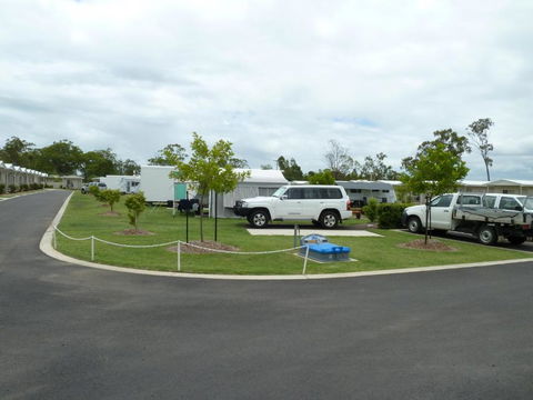 Chinchilla Tourist Park - Holiday Sunshine Coast 1