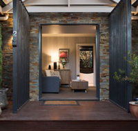 East St at Daylesford - Sunshine Coast Tourism