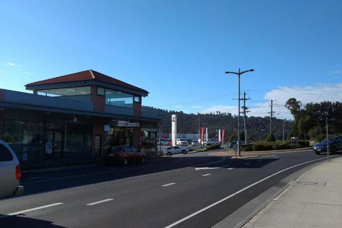 Hobart Villa - Sunshine Coast Tourism 5