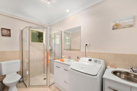 Alarks Nest - Sunshine Coast Tourism 5