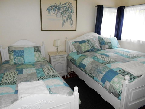 Travellers Rest B & B - Holiday Sunshine Coast 4