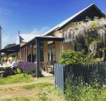 Dunkeld Old Bakery Accommodations - Holiday Sunshine Coast