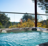 Artemis Retreat - Sunshine Coast Tourism