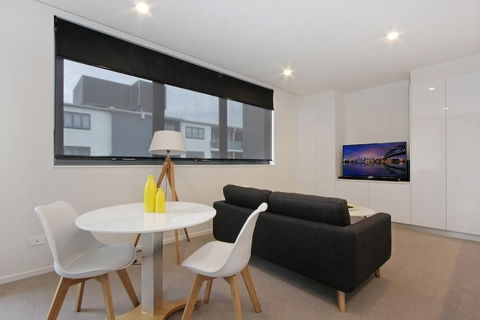 Accommodate Canberra - IQ - Braddon - Sunshine Coast Tourism 1