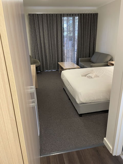 Roxby Downs Motor Inn - Sunshine Coast Tourism 5