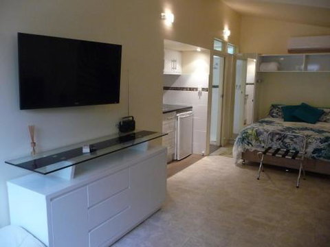 Orchard Garden - Sunshine Coast Tourism 1