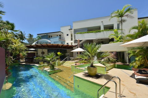 Seascape Holidays - Peninsula Apartments - Sunshine Coast Tourism 0