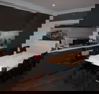 Amazing Accommodations South Yarra - Holiday Sunshine Coast