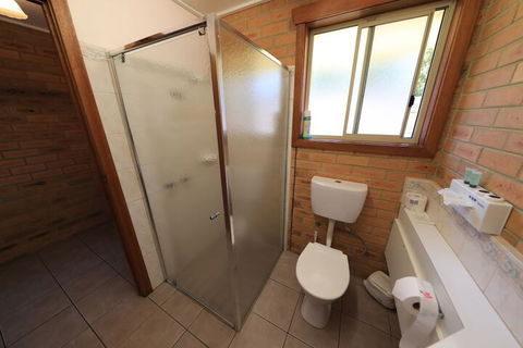 Quays Motel San Remo - Sunshine Coast Tourism 3