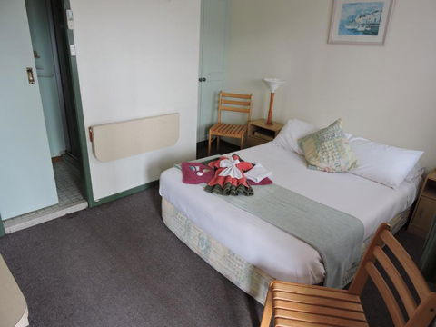 Pacific Motor Inn - Holiday Sunshine Coast 5