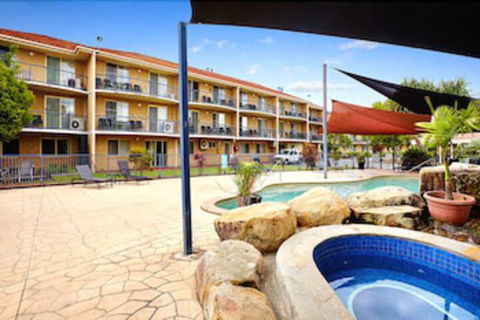 Tamarind Sands Resort - Holiday Sunshine Coast 0