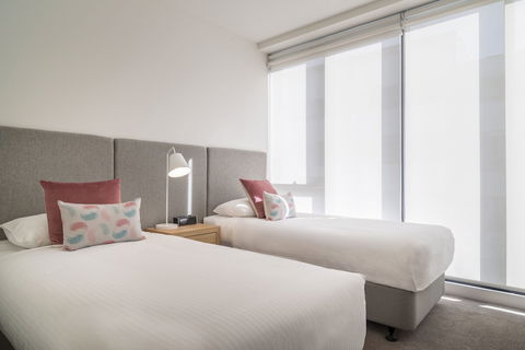 Sandy Hill Serviced Apartments Sandringham - Sunshine Coast Tourism 4
