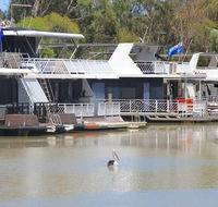 Murray Bridge Caravan Park - Holiday Sunshine Coast