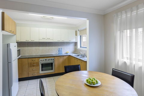 Waldorf Hornsby Residential Apartments - Holiday Sunshine Coast 2
