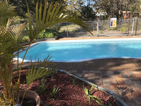 Tea Gardens Motel - Sunshine Coast Tourism 2