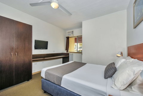 Darwin City Edge Motel & Suites - Sunshine Coast Tourism 1