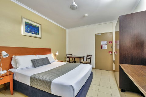 Darwin City Edge Motel & Suites - Sunshine Coast Tourism 3