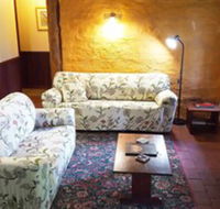 Treenbrook Cottages - Sunshine Coast Tourism