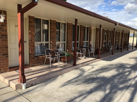 Aussie Rest Motel - Sunshine Coast Tourism 1