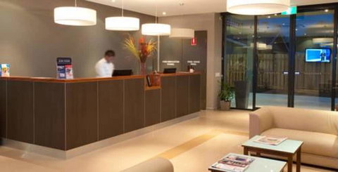 Horsham International Hotel - Holiday Sunshine Coast 2
