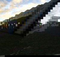 Horsham International Hotel - Holiday Sunshine Coast