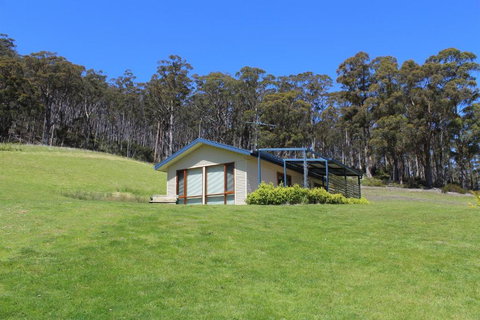 Cherryview Cygnet - Sunshine Coast Tourism 3