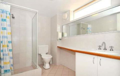 Mandurah Motel And Apartments - Holiday Sunshine Coast 5