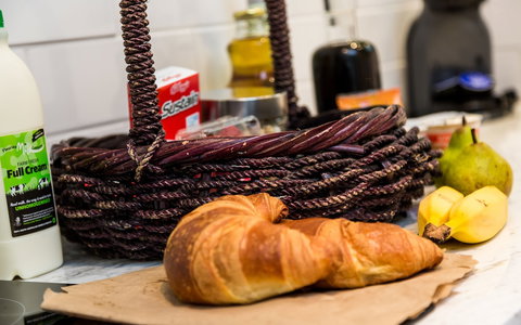 Victor Apartments - Holiday Sunshine Coast 6