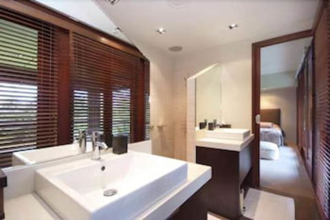 26 Beachfront Mirage - Sunshine Coast Tourism 2