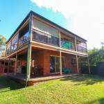 Kingfisher LakeHouse - Holiday Sunshine Coast 0