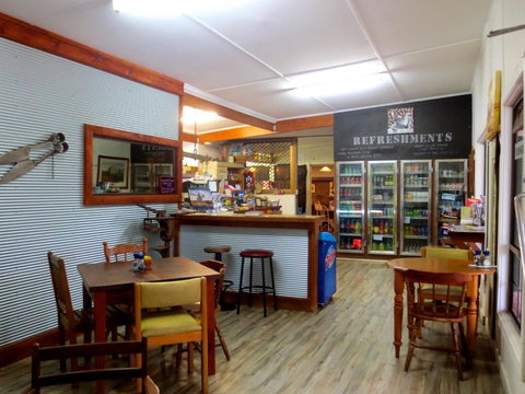 Willalooka Tavern - Sunshine Coast Tourism 1