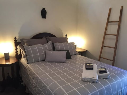 Mystic View Cottage Wandiligong - Sunshine Coast Tourism 1