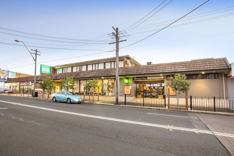 Greenacre Hotel - Holiday Sunshine Coast 1