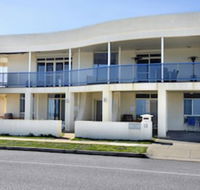 Seaview Sunset Holiday Apartments - Holiday Sunshine Coast