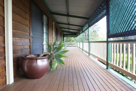 Porters Plainland Lockyer Valley B & B - Sunshine Coast Tourism 2